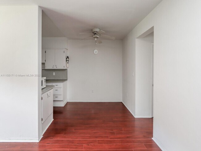 Building Photo - 1250 S Alhambra Cir