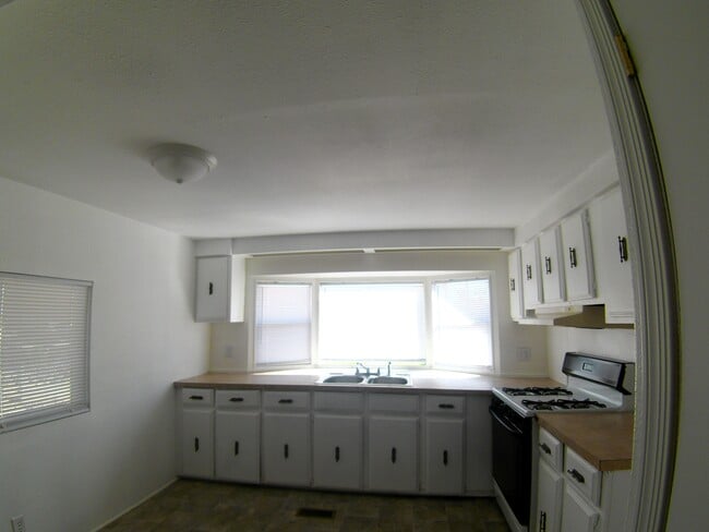 Building Photo - 981 Stahlman Dr