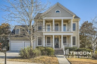 Building Photo - 6033 Queens River Dr