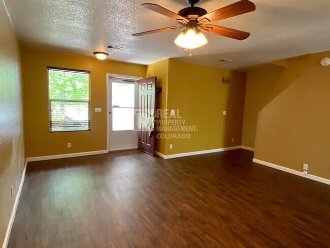 Foto del edificio - 10993 Gaylord St