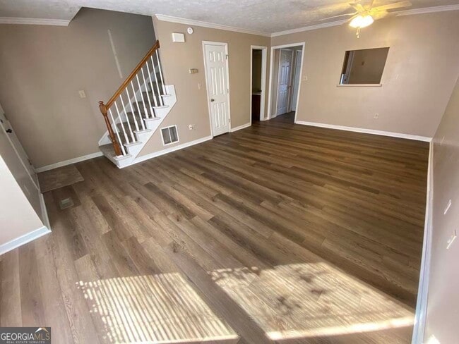 Building Photo - 147 Berlin Ct