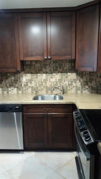 Building Photo - 3500 Gateway Dr