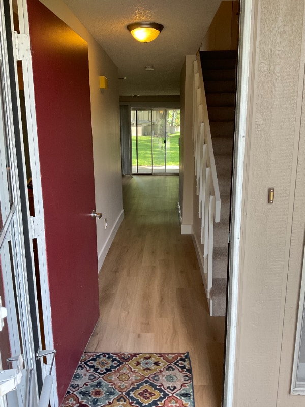 Foto del edificio - 297 Eagle Glen Ln