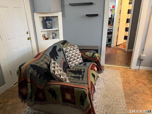 Foto del edificio - 112 Rockwell St