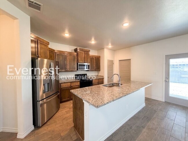 Foto del edificio - 8511 Glade Dr