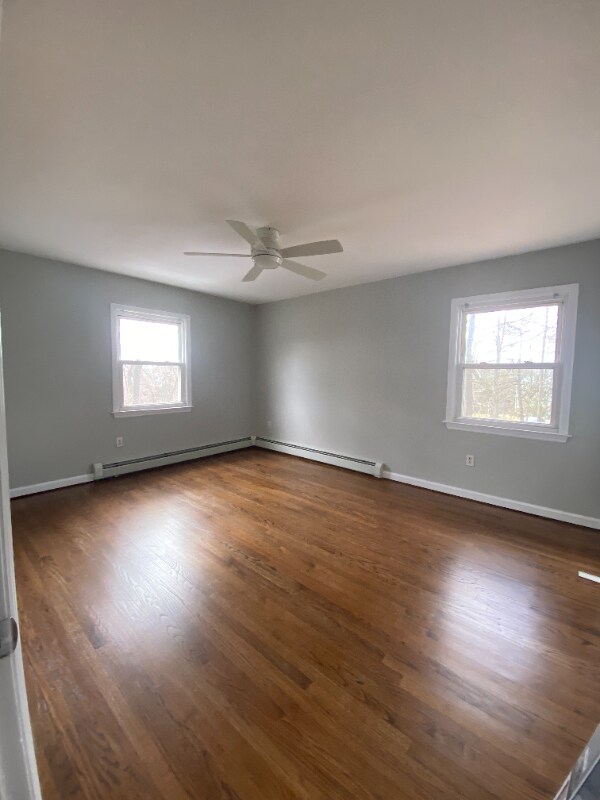 3 Collier Dr W Unit 2, Carmel Hamlet, NY 10512 Room for Rent in