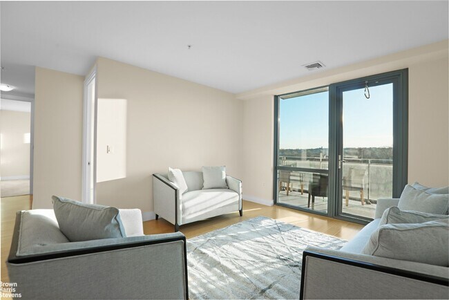 Foto del edificio - 701 Ridge Hill Boulevard