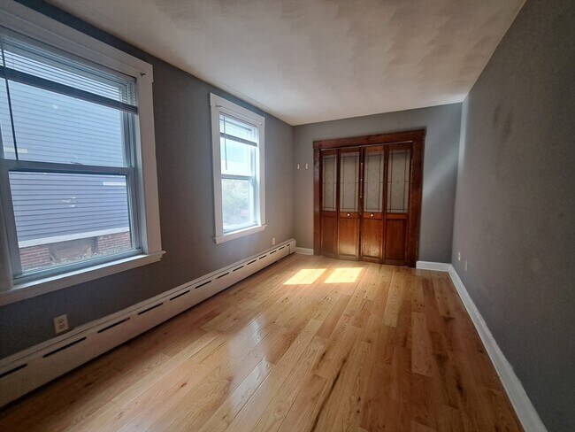 Foto del edificio - 46 Princeton St