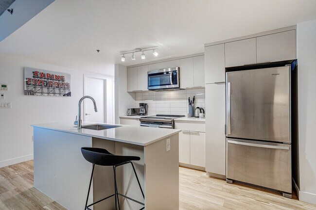 Photo du bâtiment - 1020 Rue de Bleury