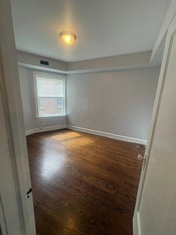 Foto del edificio - 8033 S Maryland Ave