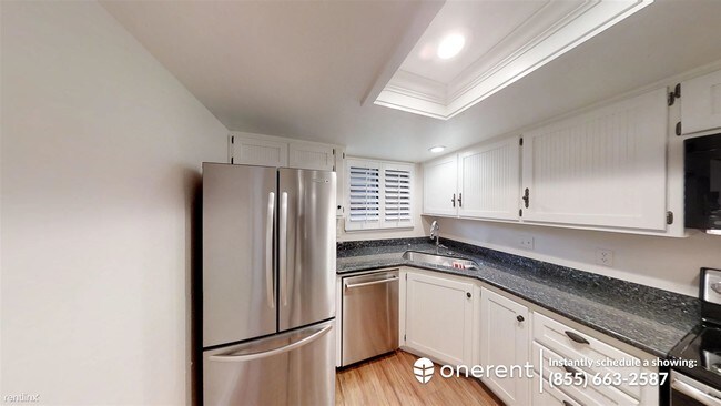 Building Photo - 1640 San Miguel Dr