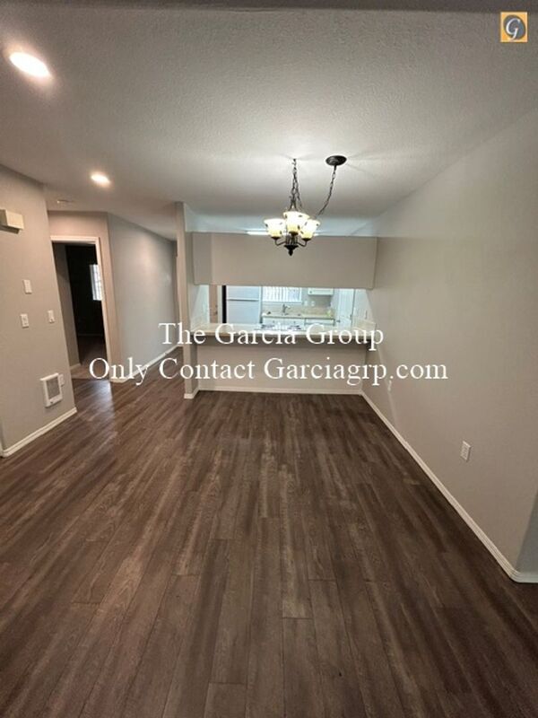 Building Photo - 3521 SE Vineyard Rd