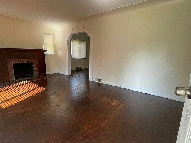 Foto del edificio - 13500 Rutherford St