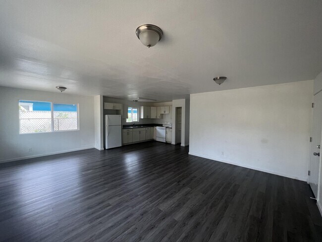 Foto del edificio - 84-658-658 Lahaina St