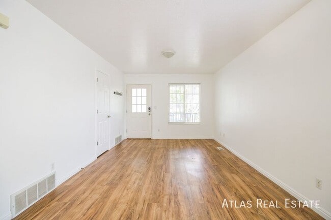 Building Photo - 7814 N Mountain Ash Way