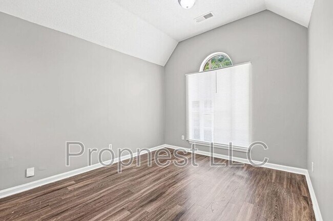 Foto del edificio - 6281 Joy Blvd S