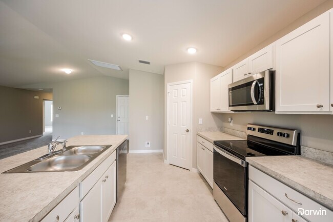Building Photo - 2910 57TH ST W, LEHIGH ACRES, FL 33971