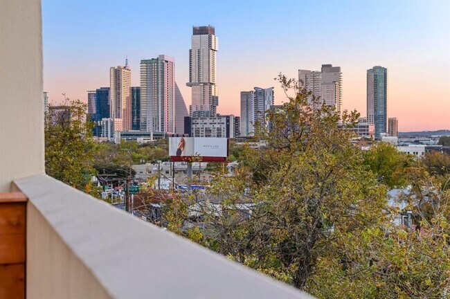 Foto del edificio - 1231 Parkway