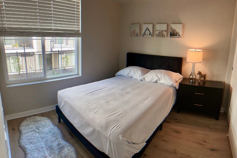 Foto principal - 15423 Admiralty Way