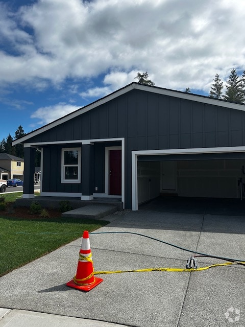 Building Photo - 81 NorthEast Ridgetop Xing