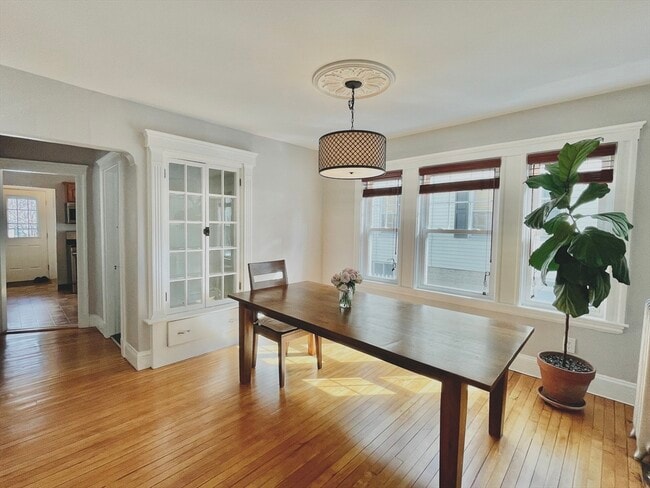 Foto del edificio - 15 Woods Ave