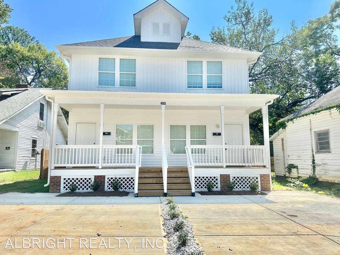 Foto principal - 2 br, 1.5 bath House - 465 S. DAVE LYLE BL...