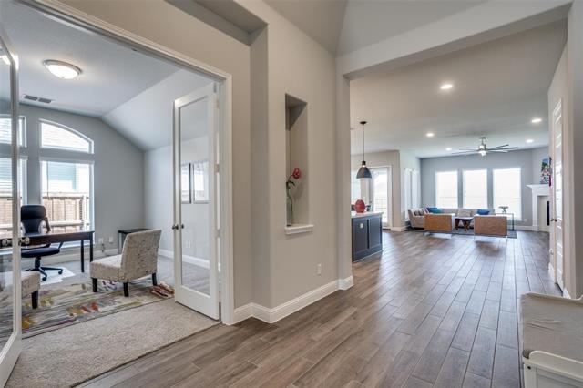 Building Photo - 8800 Roseway Trl