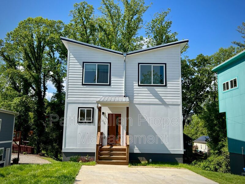8 Dellwood St, Asheville, NC 28806 Condo for Rent in Asheville, NC