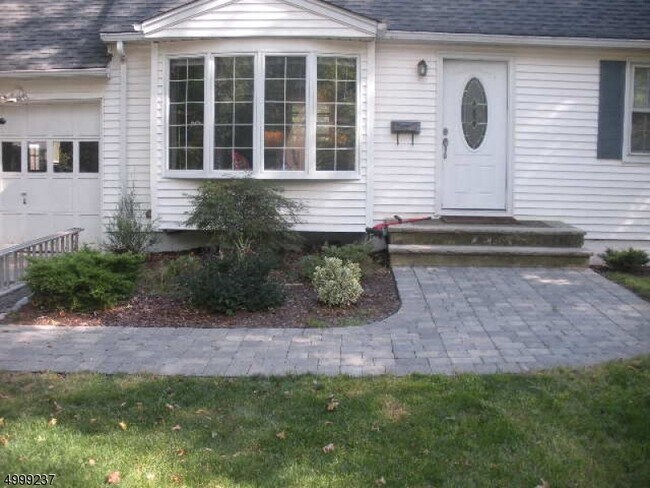 Foto del edificio - 58 Beechwood Rd