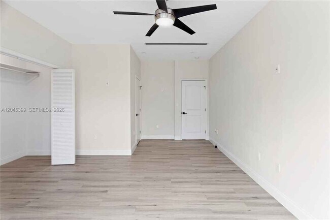 Foto del edificio - 1252 NW 39th St