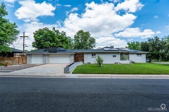 Building Photo - 4511 Saulsbury St