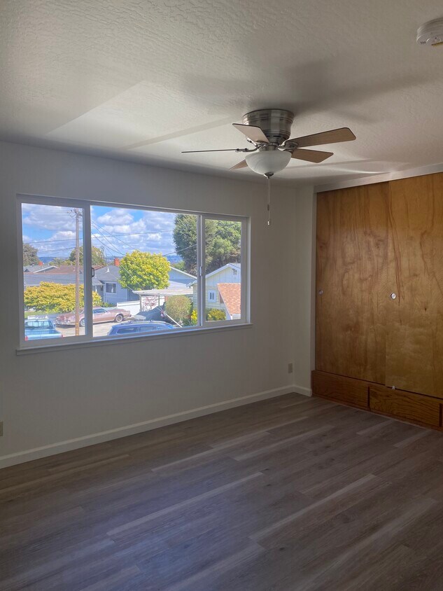 Primary Photo - 15687 Cranbrook St