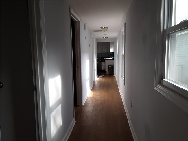 Foto del edificio - 44 Carter Ave