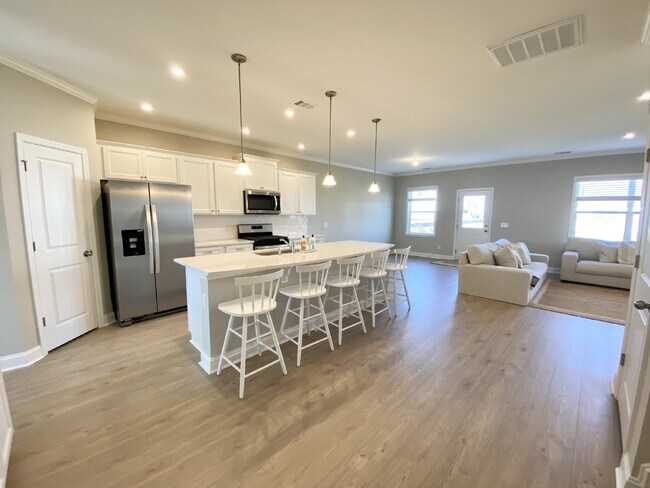 Foto del edificio - Five Bedroom, Single Family Home in Malind...