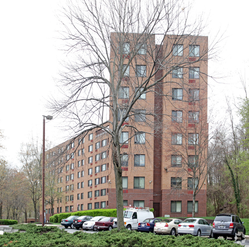 Building Photo - Foxwell Memorial Apartments