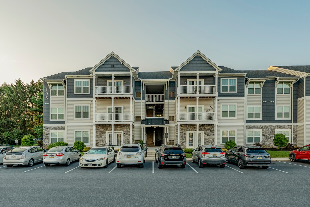 Primary Photo - Market Square