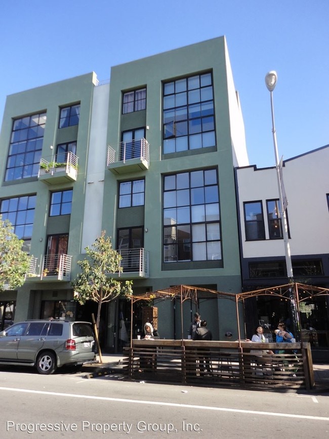 Building Photo - 363 Valencia St