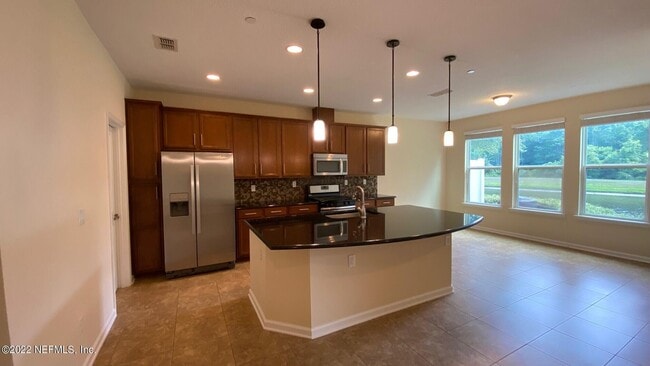 Building Photo - 218 Magnolia Creek Walk