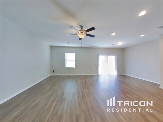 Foto del edificio - 33598 N Draba Ln