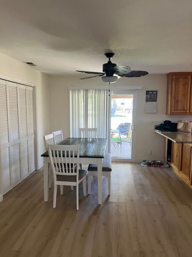 Building Photo - SDCE,RAMONA   3 br 2 ba house with SOLAR