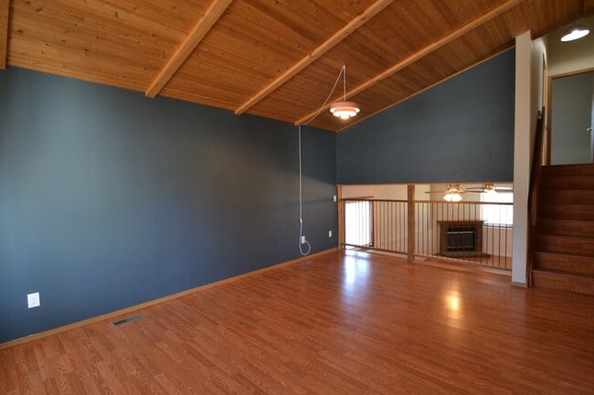 Photo - 4 Bedroom Home Available Near COS Airport!