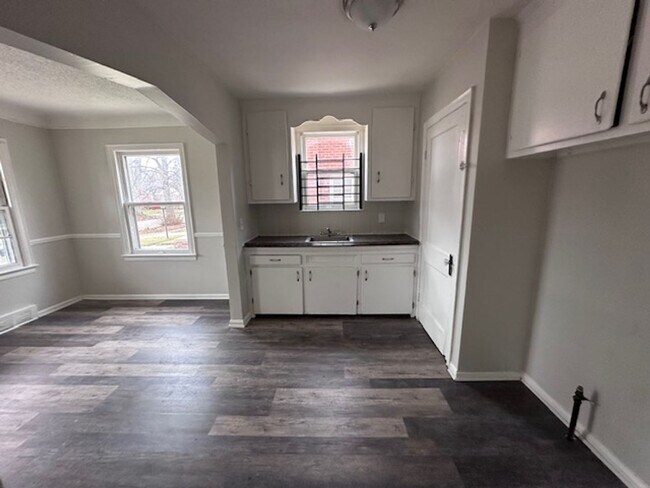 Foto del edificio - 11494 Wayburn St