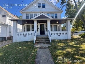 Building Photo - 1541 Hopkins Ave