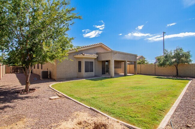 Building Photo - Coming Soon! Spacious Home & Yard with RV ...