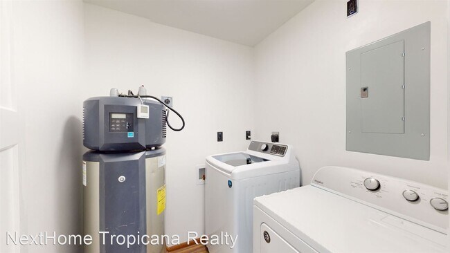 Foto del edificio - 3 br, 2 bath House - 1016 Culp Ave