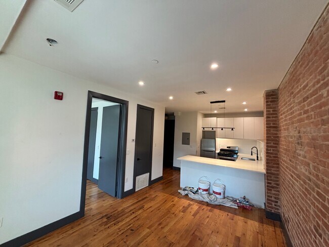 Foto del edificio - 568 Communipaw Ave