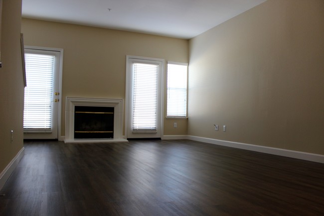 Living Room - Stevens Creek Villas