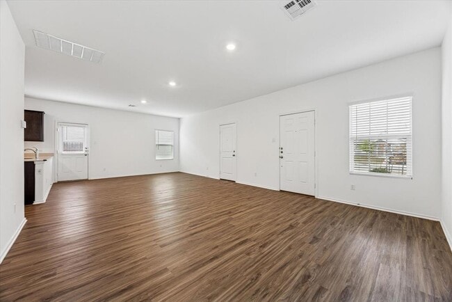 Foto del edificio - 304 Mica Trl