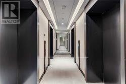 Building Photo - 2221 Yonge St