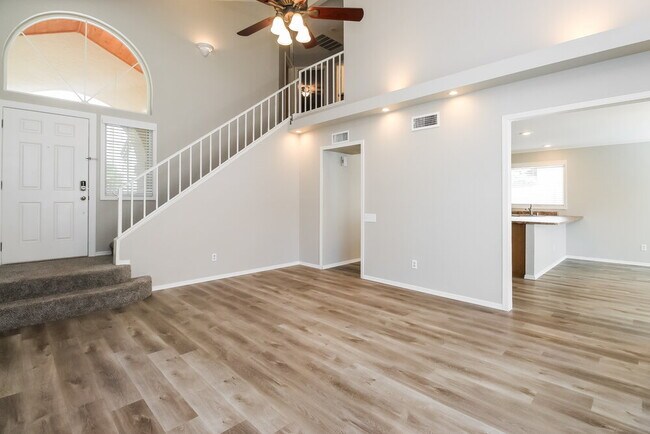 Building Photo - 5119 W Boston Way S